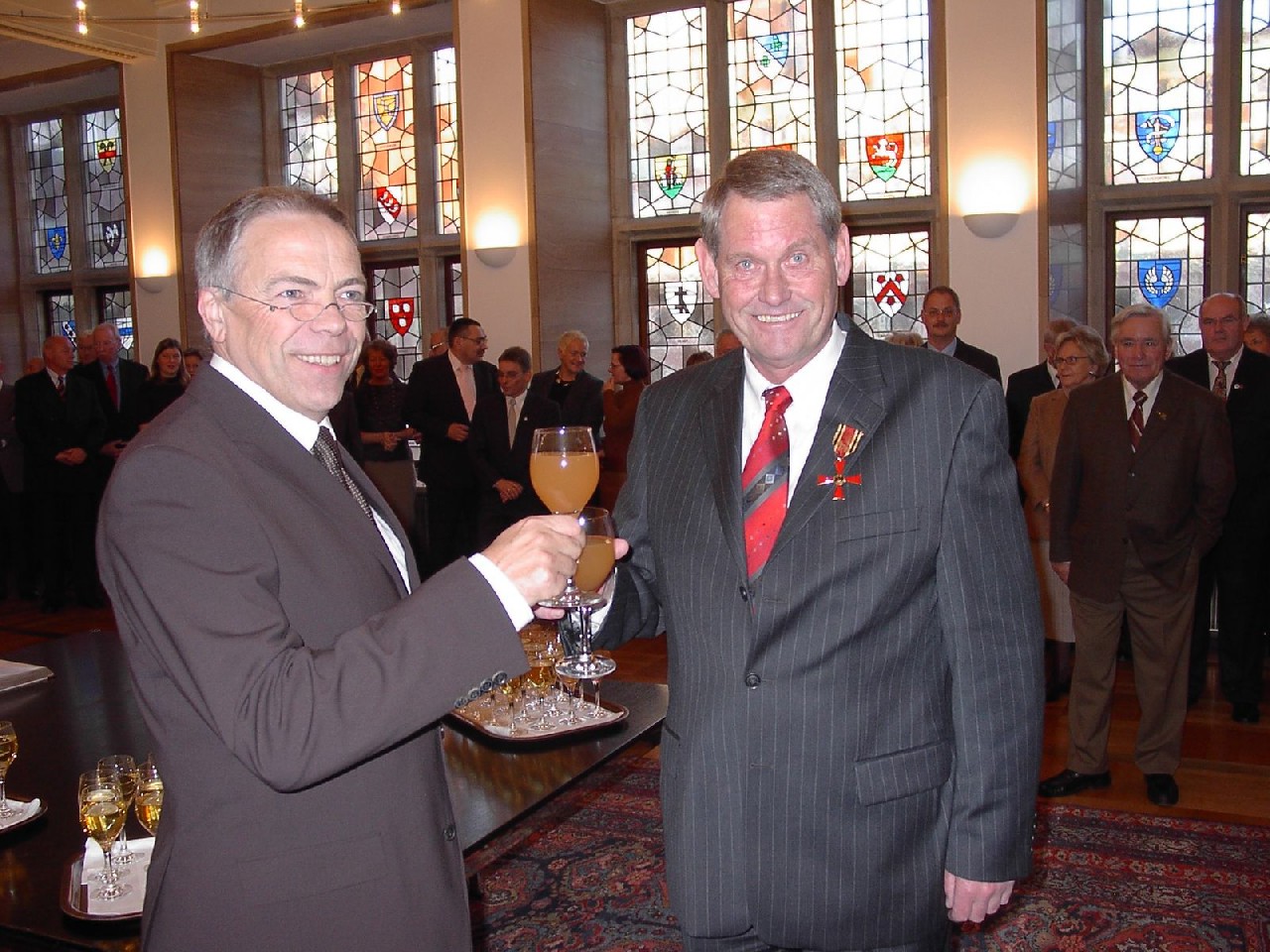 Rückblick in das Jahr 2003: Bundesverdienstkreuz an Norbert Reisener!